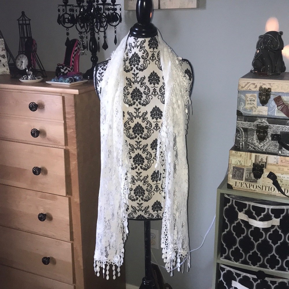 White Lace Scarf